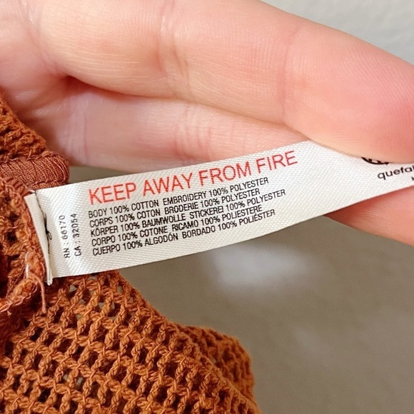 By Anthropologie One-Shoulder Short Sleeve Lace Top Cedar Rust Size Small NEW - Picture 9 of 10